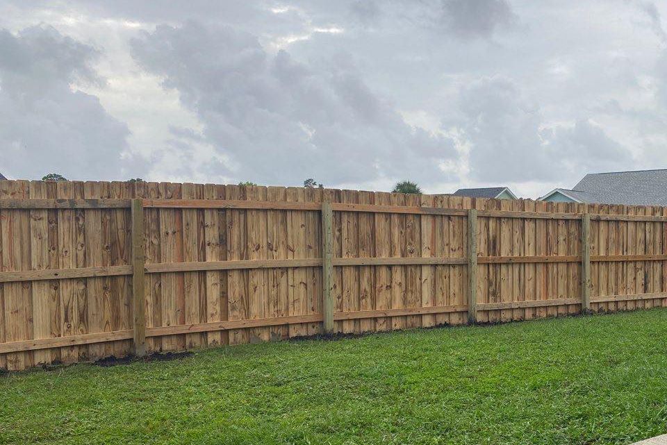 Wood Fences in Pace Florida: What You Should Know