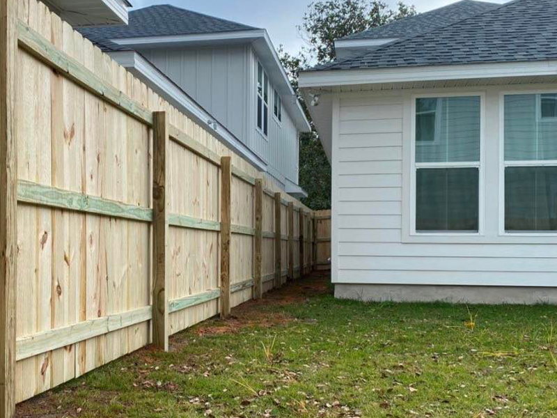 Chumuckla Florida residential fencing company