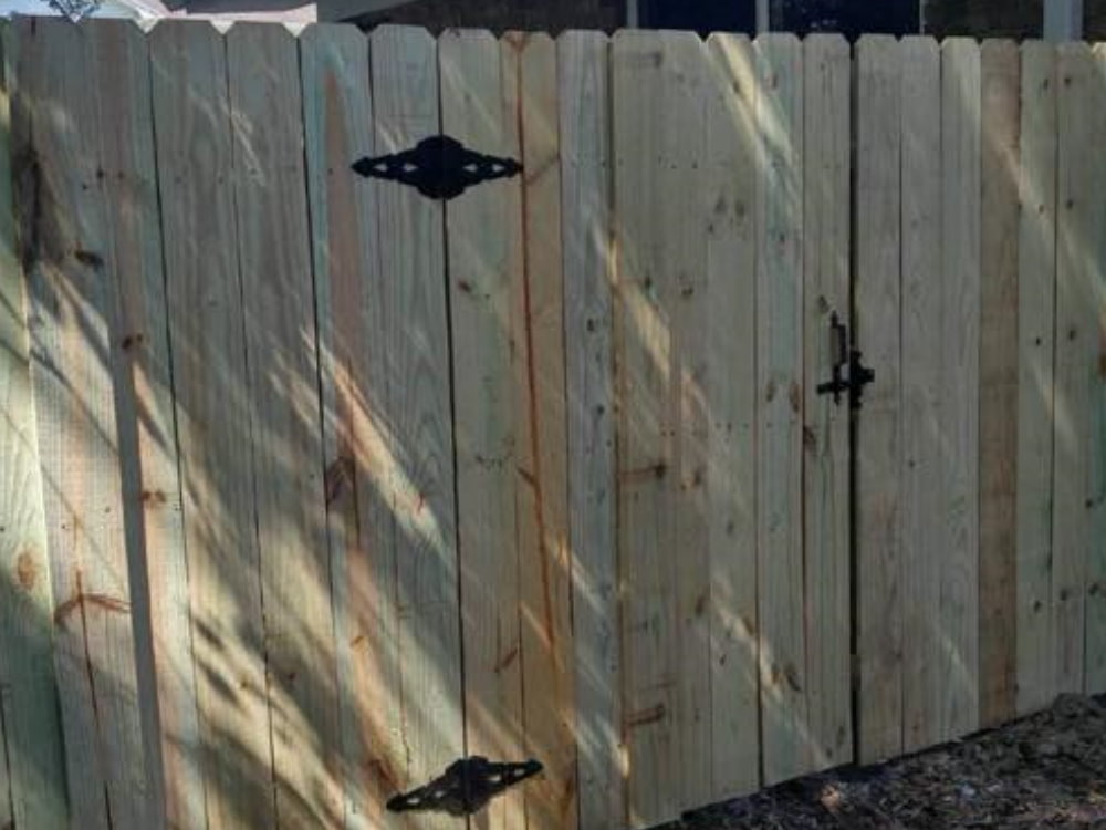 Gonzalez Florida wood privacy fencing