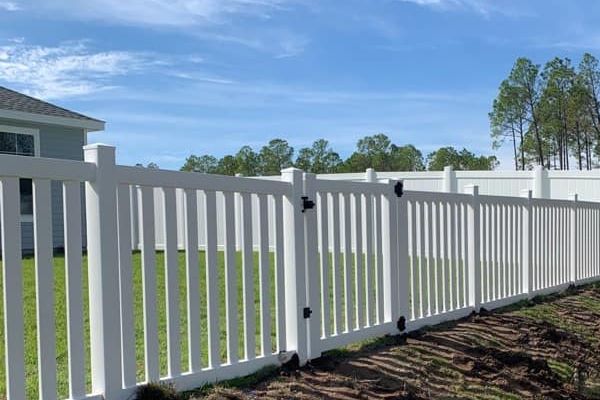 Pace Florida residential fencing contractor