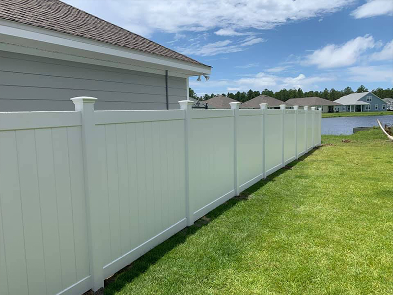 Pensacola Beach Florida vinyl privacy fencing