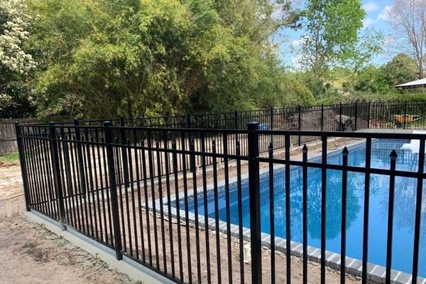 West Pensacola Florida residential fencing contractor