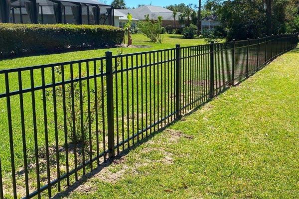 Aluminum Fences - serving Pensacola, Pace, and Milton Florida